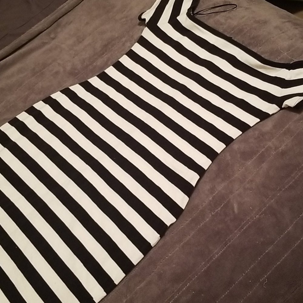 Express off shoulder dress medium